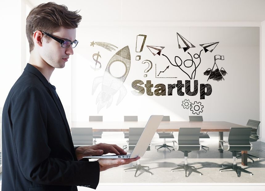 10 Cheapest Free Zones in the UAE for Startups and Entrepreneurs