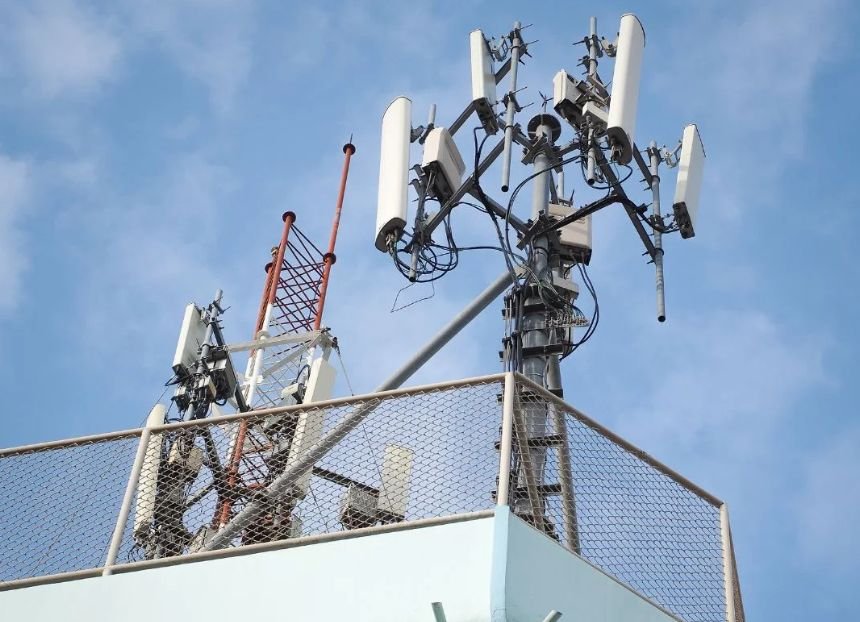 How to Start an Antennas Trading Business in Dubai