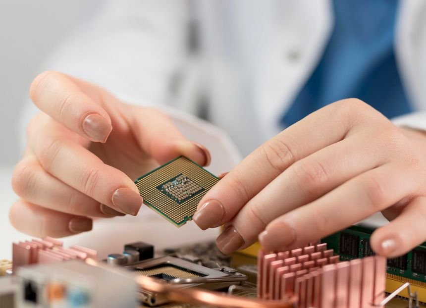 How to Start an Electronic Chips Programming Business in Dubai